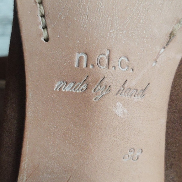 🟨Like New n.d.c. Made by Hand Suede Booties - Picture 12 of 13